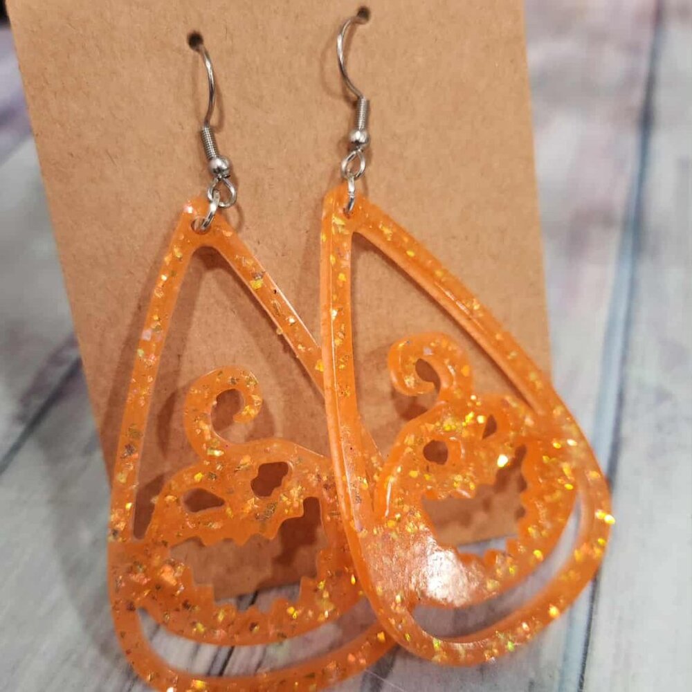 Glitter Resin Halloween Earrings - Picture 3 of 8